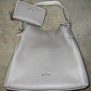 Coach light grey leather shoulder bag 12x10.5x3.5